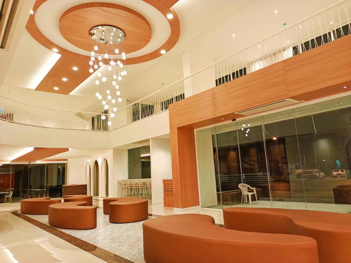 M Casa Hotel Pattaya Nong Prue Bagian luar foto