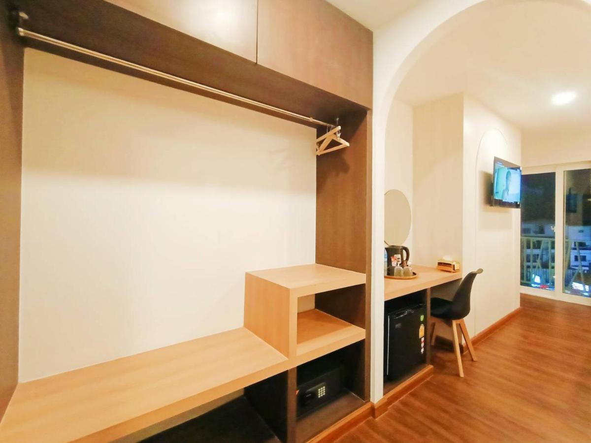 M Casa Hotel Pattaya Nong Prue Bagian luar foto