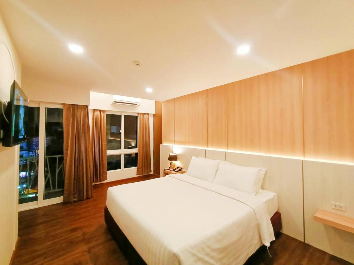 M Casa Hotel Pattaya Nong Prue Bagian luar foto